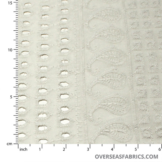 Embroidered Cotton 45" - Diamonds, White (Spring 2022)