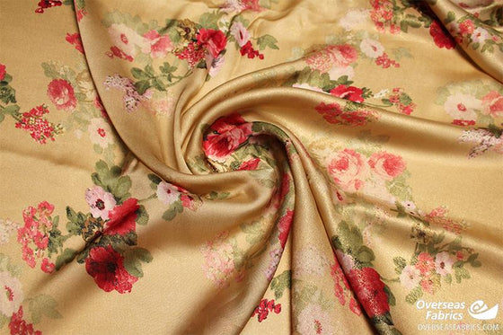 Dress Crepe 45" (Fall 2021) - Design 06, Shimmer Floral, Gold